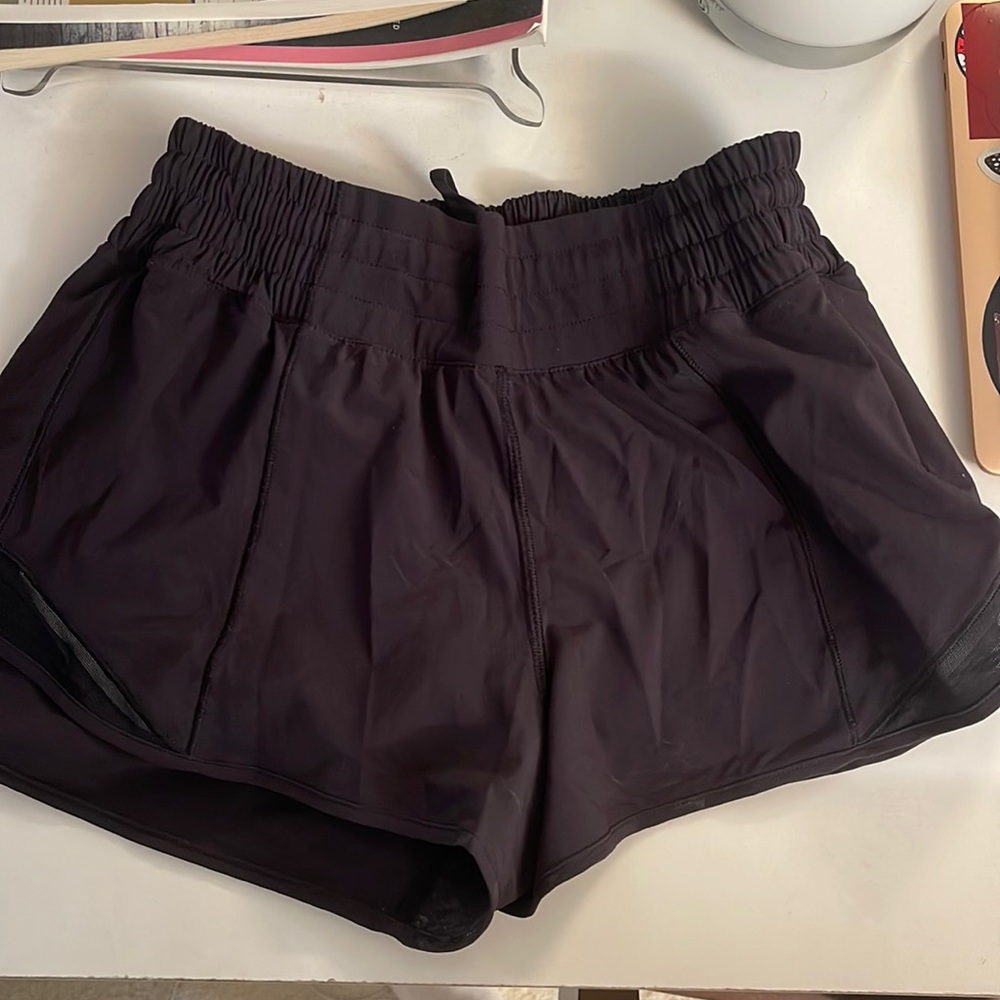 LULULEMON HIGHRISE HOTTY HOTS